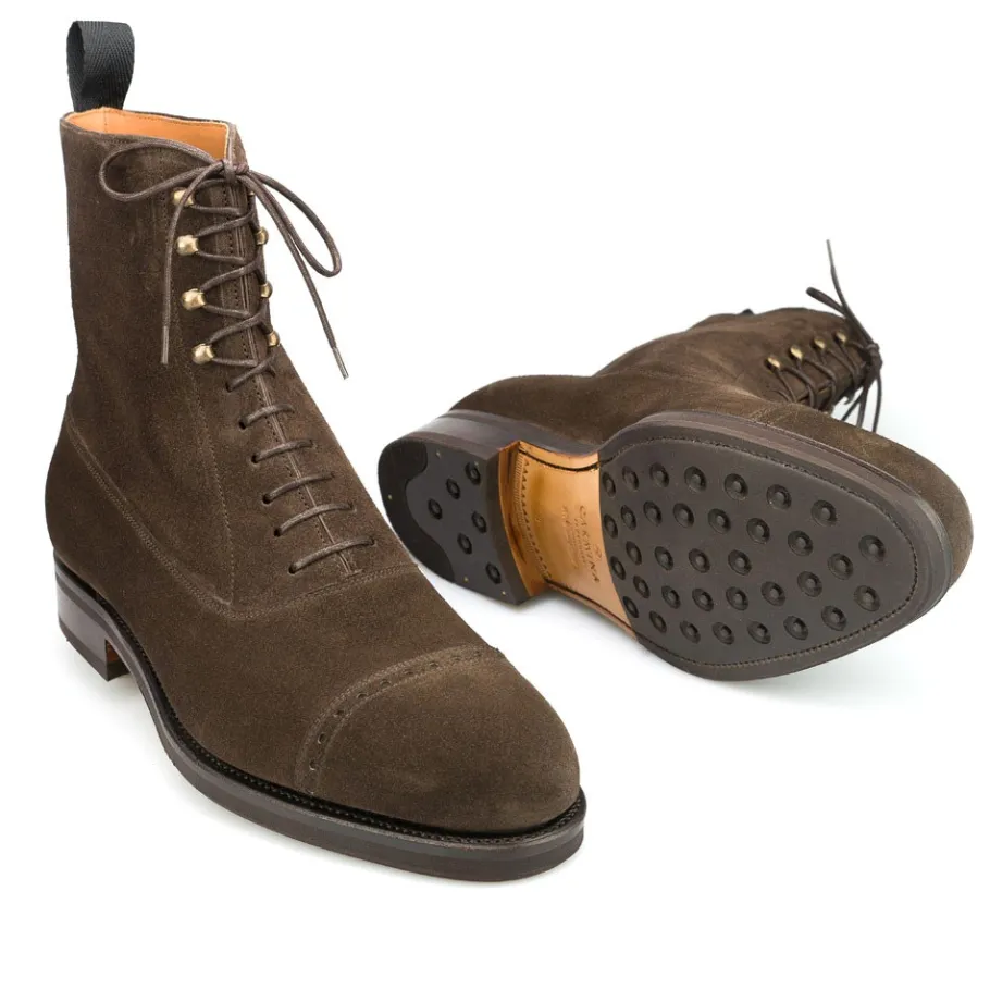 bottes_balmoral_suede_brown_carmina_1.webp Shop Carmina BOTTES BALMORAL SUEDE BROWN |