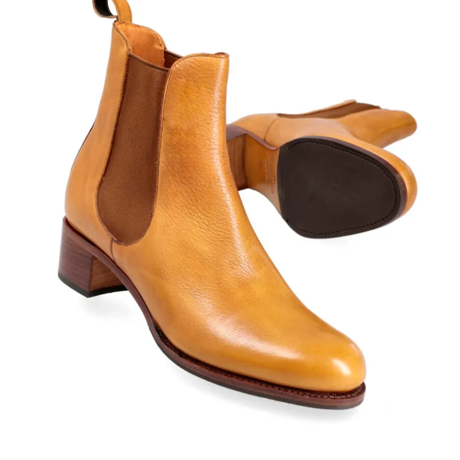 bottes_chelsea_a_talons_rusticalf_tan__carmina_1.webp Outlet Carmina BOTTES CHELSEA A TALONS RUSTICALF TAN | TANNED