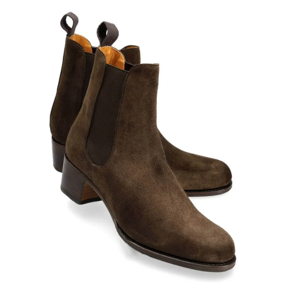 bottines_chelsea_femme_en_daim_marron__carmina_0.webp Hot Carmina BOTTINES CHELSEA FEMME EN DAIM MARRON | BROWN