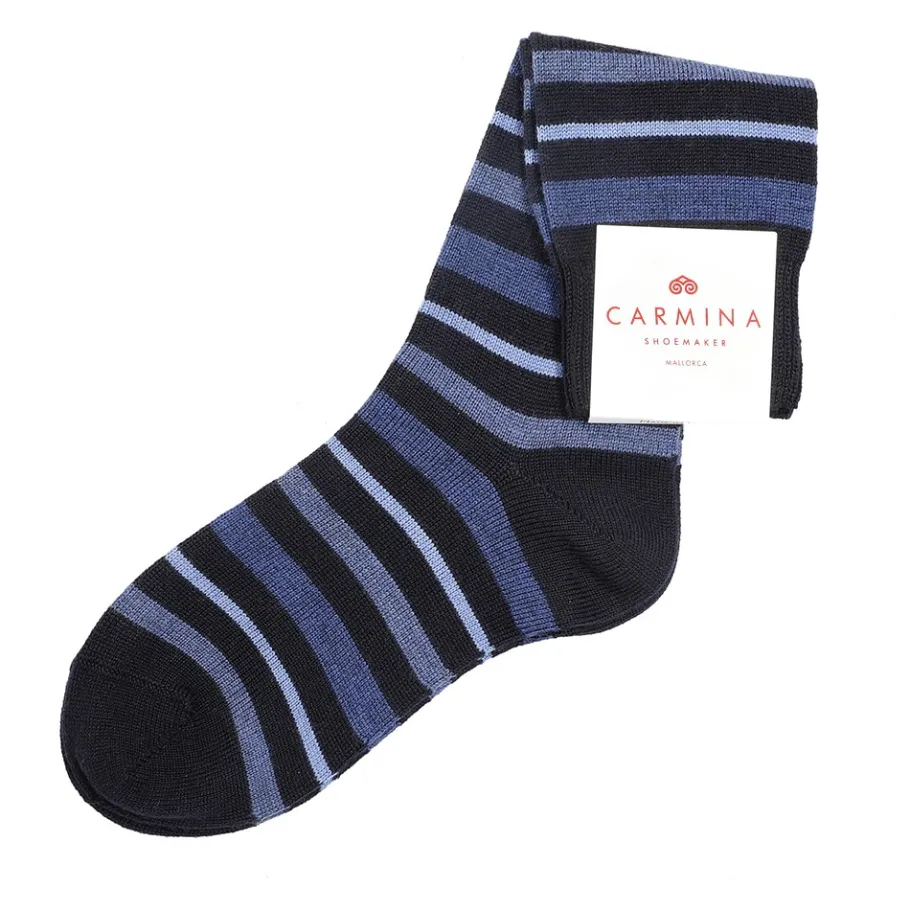 chaussettes_courtes_rayes_bleues__carmina_0.webp Outlet Carmina CHAUSSETTES COURTES RAYÉES BLEUES | NAVY