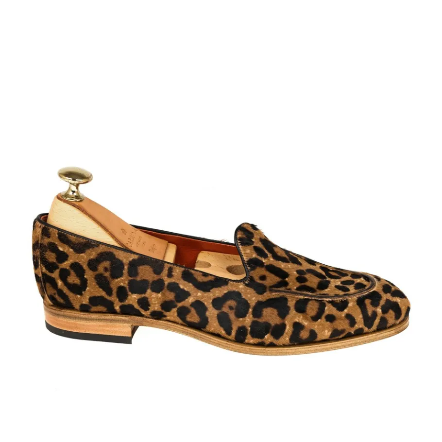 chaussons_femme_pony_leopard_carmina_2-1.webp Outlet Carmina CHAUSSONS FEMME PONY LEOPARD |