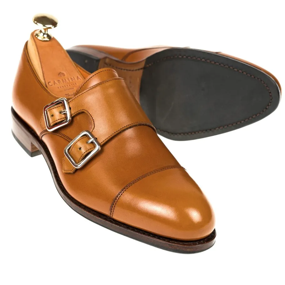 chaussures_double_boucle_femme_vitello_chtaignier__carmina_1.webp New Carmina CHAUSSURES DOUBLE BOUCLE FEMME VITELLO CHÂTAIGNIER | TANNED