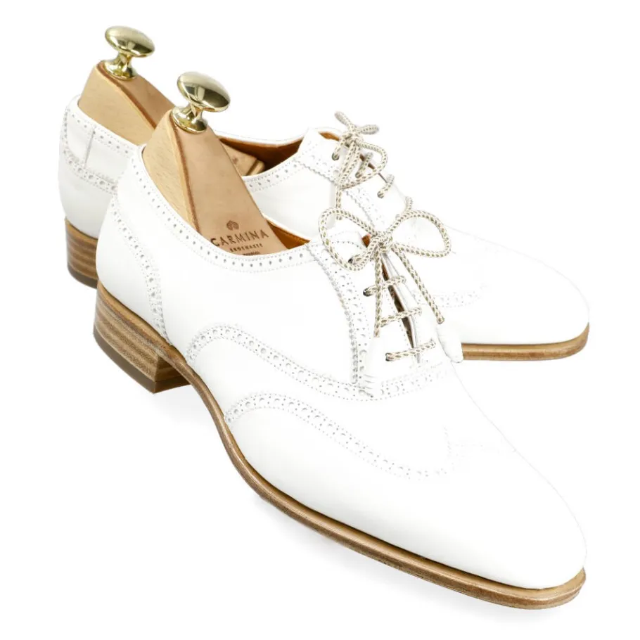 chaussures_oxford_blanches_pour_femmes_en_vitello__carmina_0.webp Outlet Carmina CHAUSSURES OXFORD BLANCHES POUR FEMMES EN VITELLO | WHITE