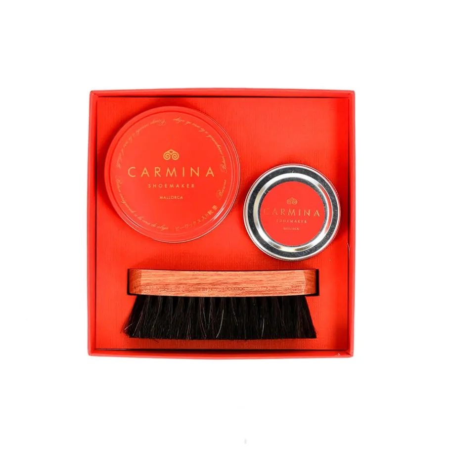 kit_dentretien_des_chaussures_essentiel_noires_1.webp Best Sale Carmina KIT D'ENTRETIEN DES CHAUSSURES ESSENTIEL NOIRES BLACK