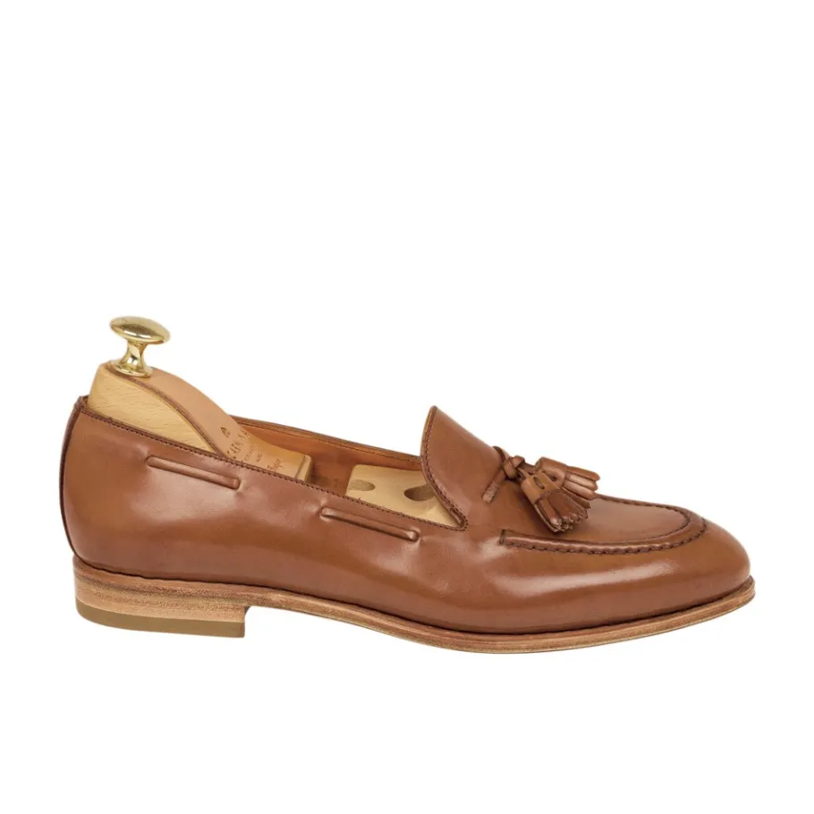 mocassins_a_glands_femme_cordovan_naturel_carmina_2.webp Hot Carmina MOCASSINS A GLANDS FEMME CORDOVAN NATUREL | NATURAL