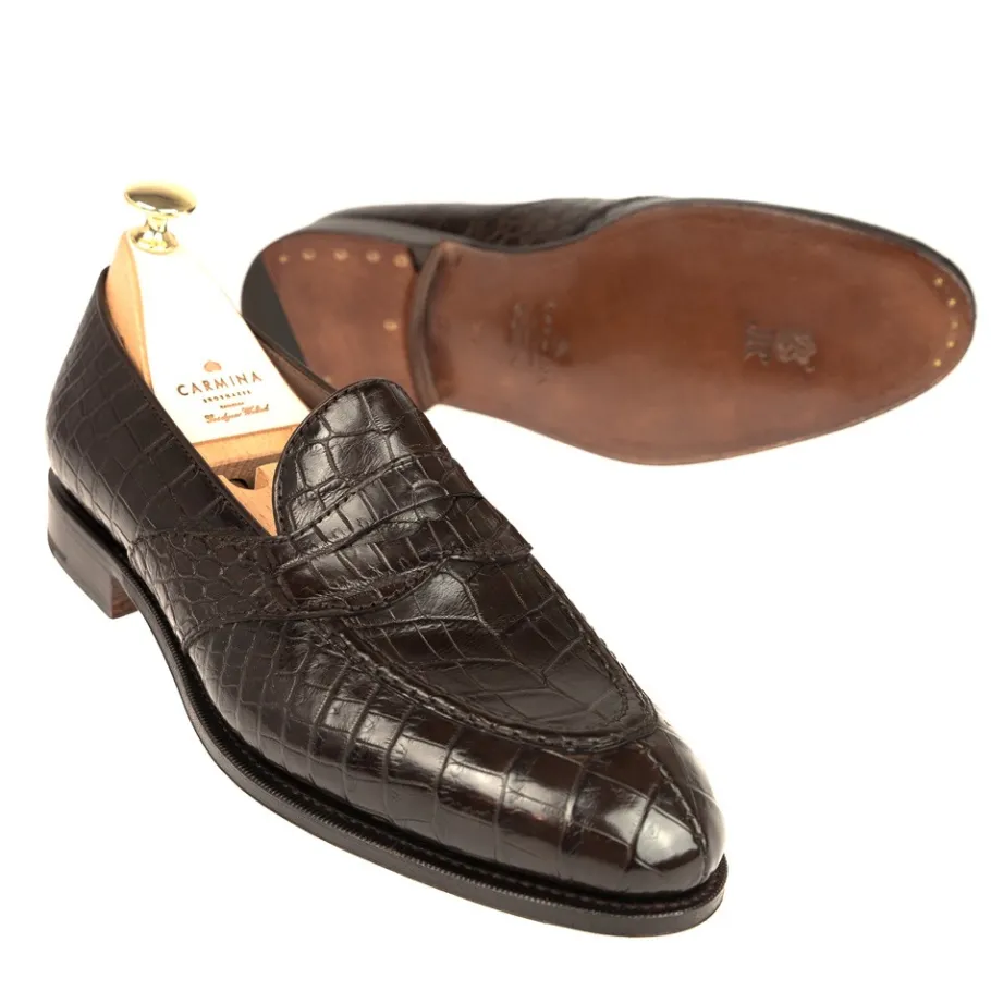 mocassins_antifaz_alligator_marron__carmina_1.webp Fashion Carmina MOCASSINS ANTIFAZ ALLIGATOR MARRON | BROWN