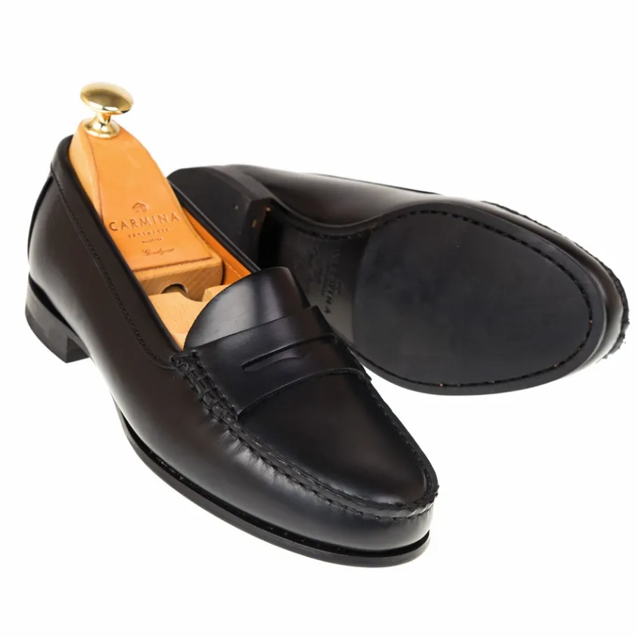 mocassins_antifaz_femme_varik_noir_carmina_1.webp Shop Carmina MOCASSINS ANTIFAZ FEMME VARIK NOIR | BLACK