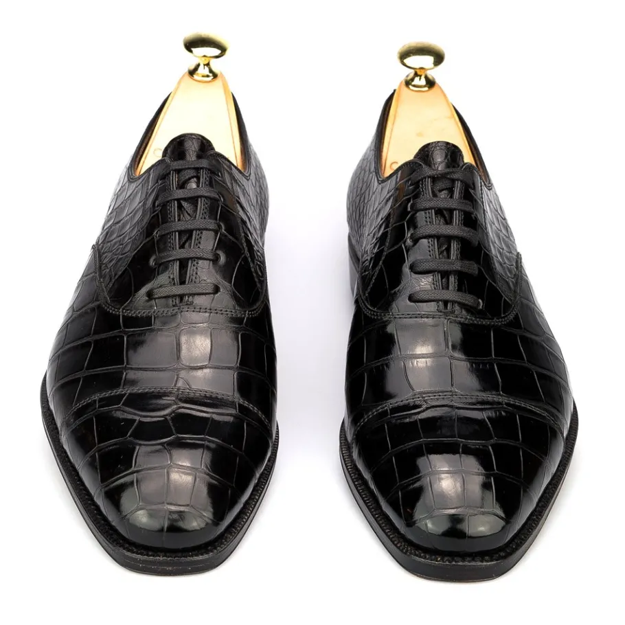 oxford_a_bout_droit_alligator_noir__carmina_3.webp Store Carmina OXFORD A BOUT DROIT ALLIGATOR NOIR |