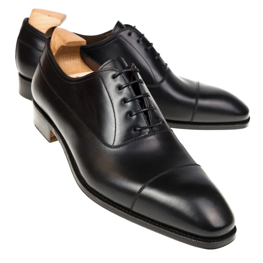 oxford_a_bout_droit_chaussures_noir_boxcalf__carmina_0-1.webp Shop Carmina OXFORD A BOUT DROIT CHAUSSURES NOIR BOXCALF | BLACK